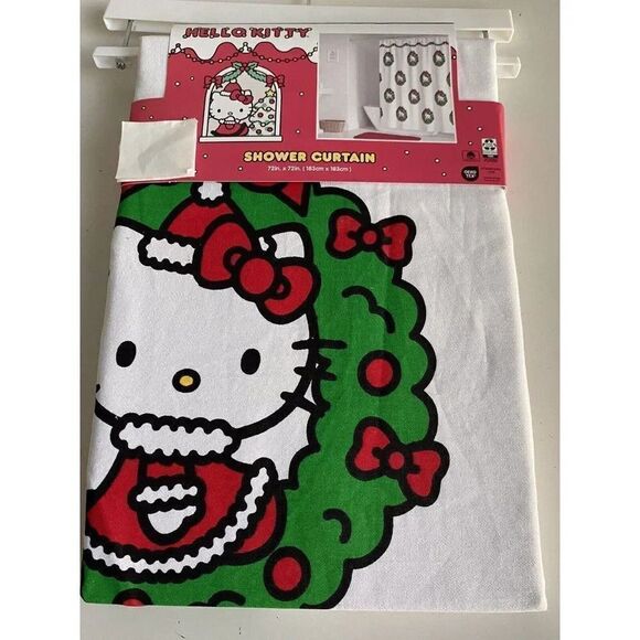 Hello Kitty Fabric Christmas Shower Curtain Christmas Wreath Garland 72 x 72” - Picture 1 of 12